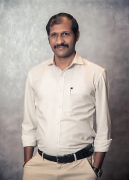 Amit Rauth